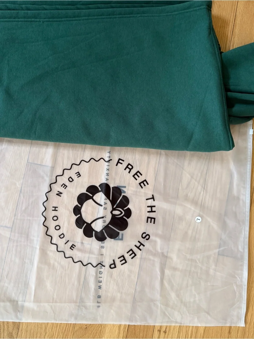 EDEN HOODIE free the sheep MINI size, Emerald Green (UNISEX) - new in bag